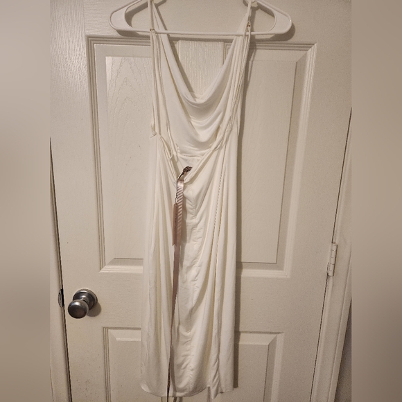 NWT HOUSE OF CB SAMARA WHITE COWL FRONT DRAPED JERSEY DRESS SIZE SMALL - Picture 6 of 7